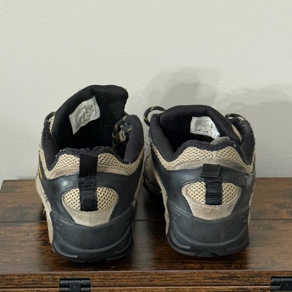 Merrell Men's Yokota 2 Tan and Black Walking Hiking Shoes Boots - Picture 5 of 8